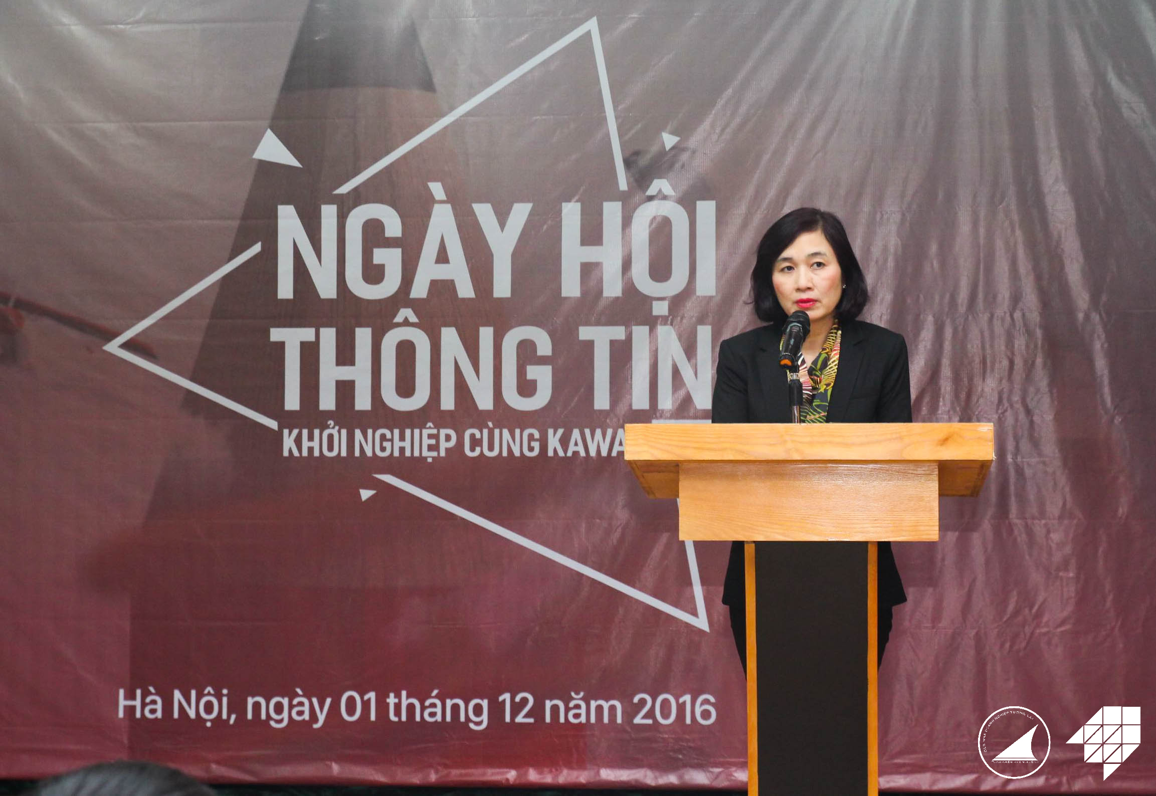 PGS TS. Lê Thị Thu Thủy phát động cuộc thi "Khởi nghiệp cùng Kawai 2017"
